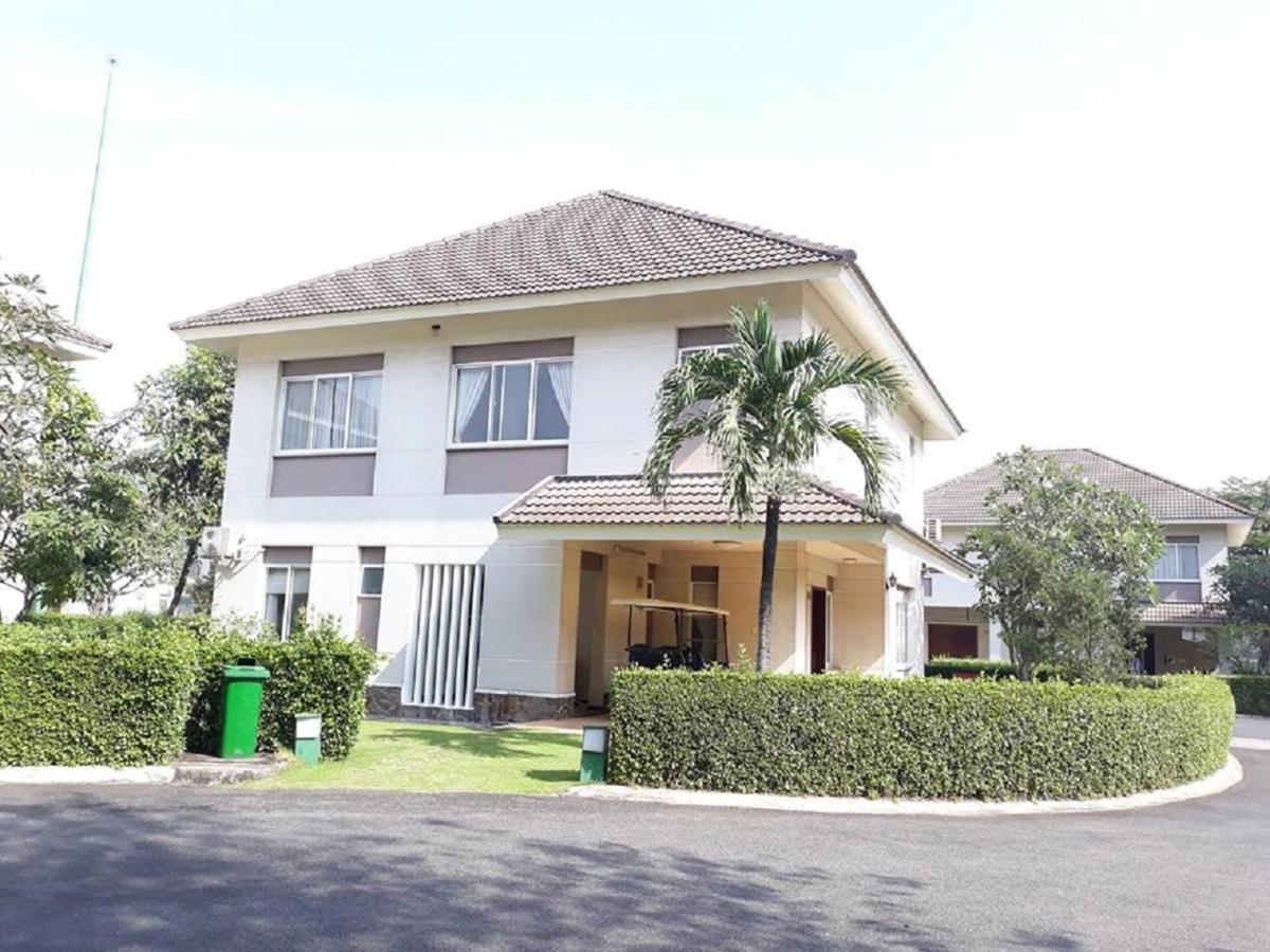 Vietnam Golf - Lake View Villas Ho Chi Minh City Exterior photo